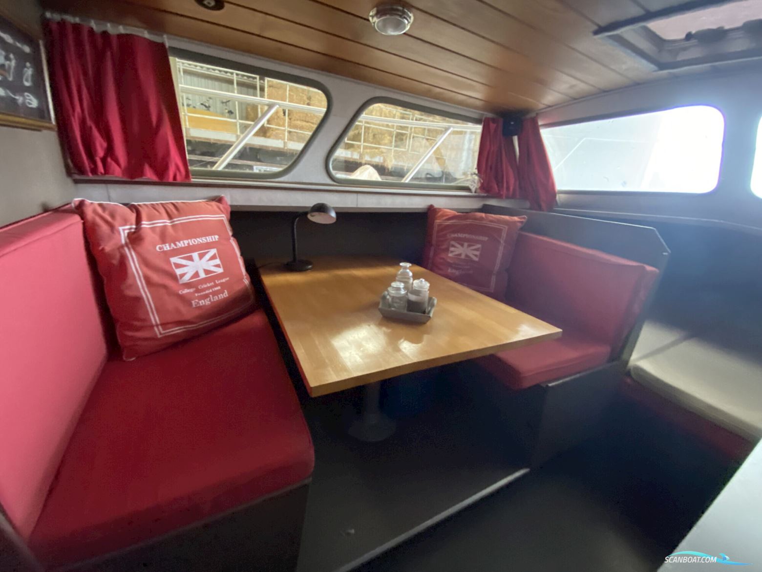 De Boer Kruiser 9.50 OK Paviljoen