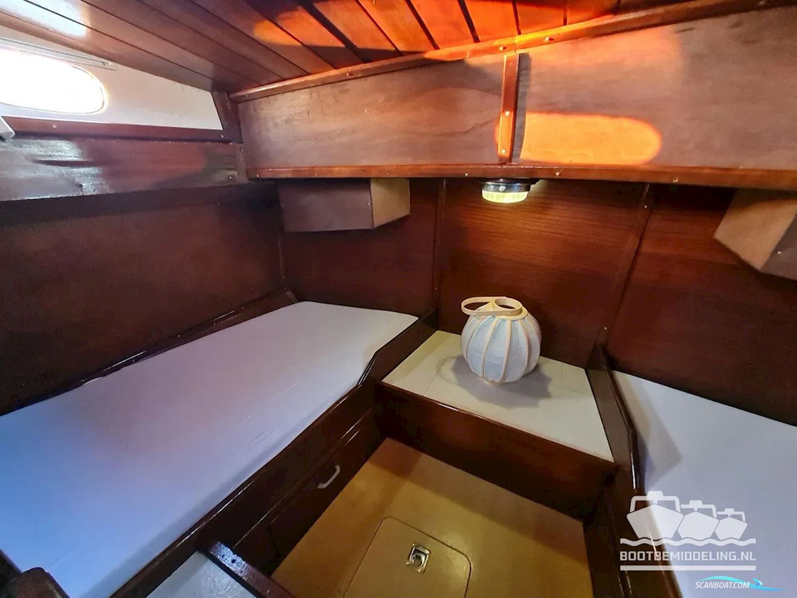 De Vries Lentsch 10.50 OK/AK