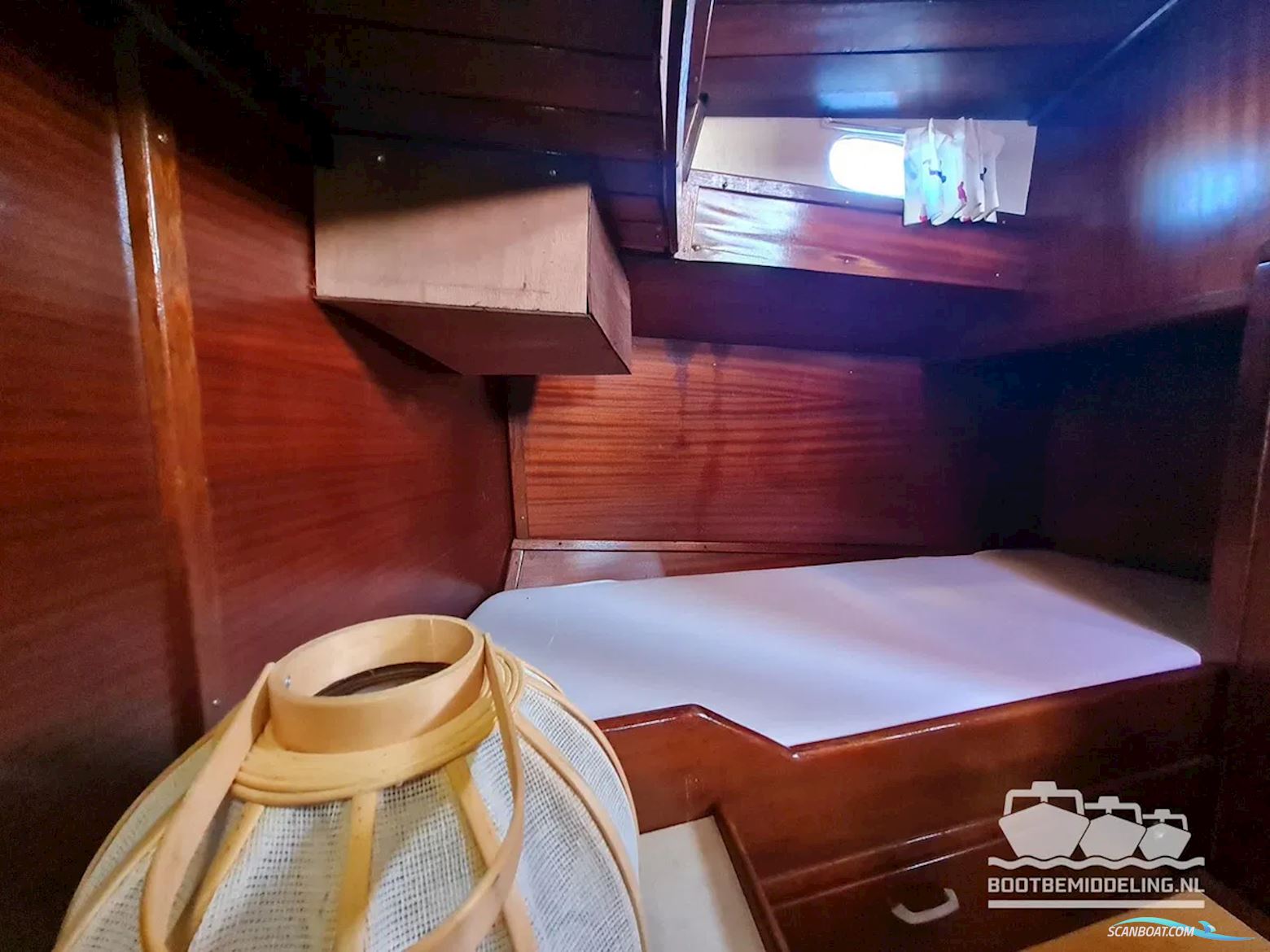 De Vries Lentsch 10.50 OK/AK