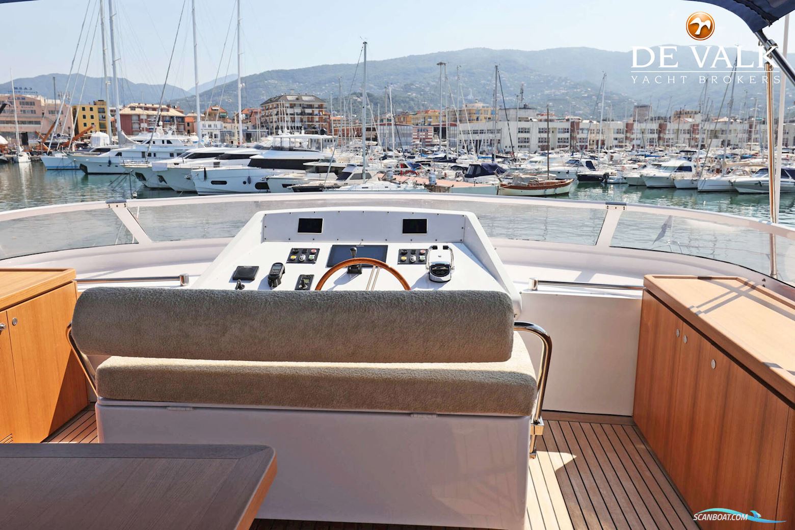 De Vries Lentsch 22M