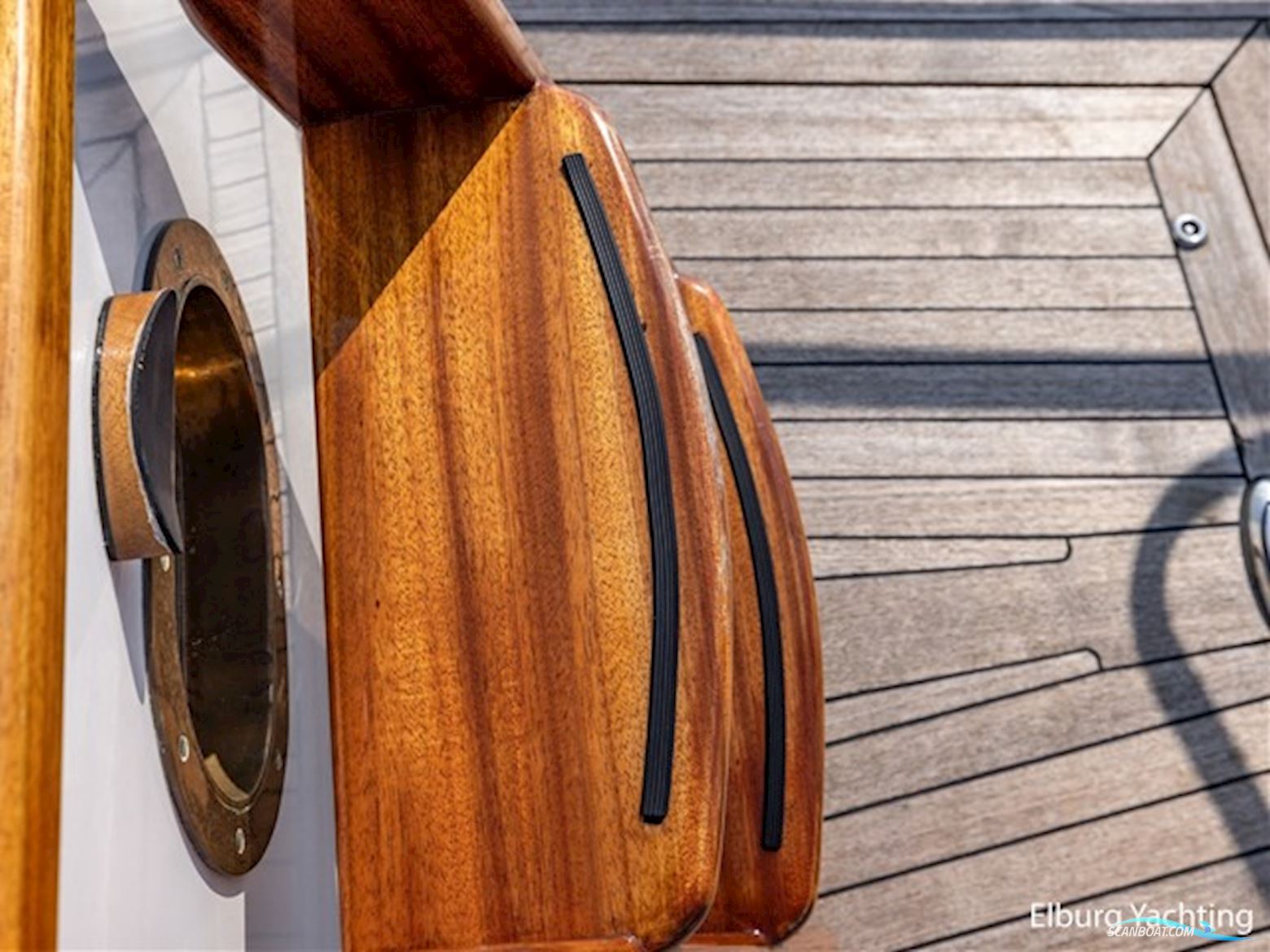 De Vries Lentsch Bromo - Full refit 