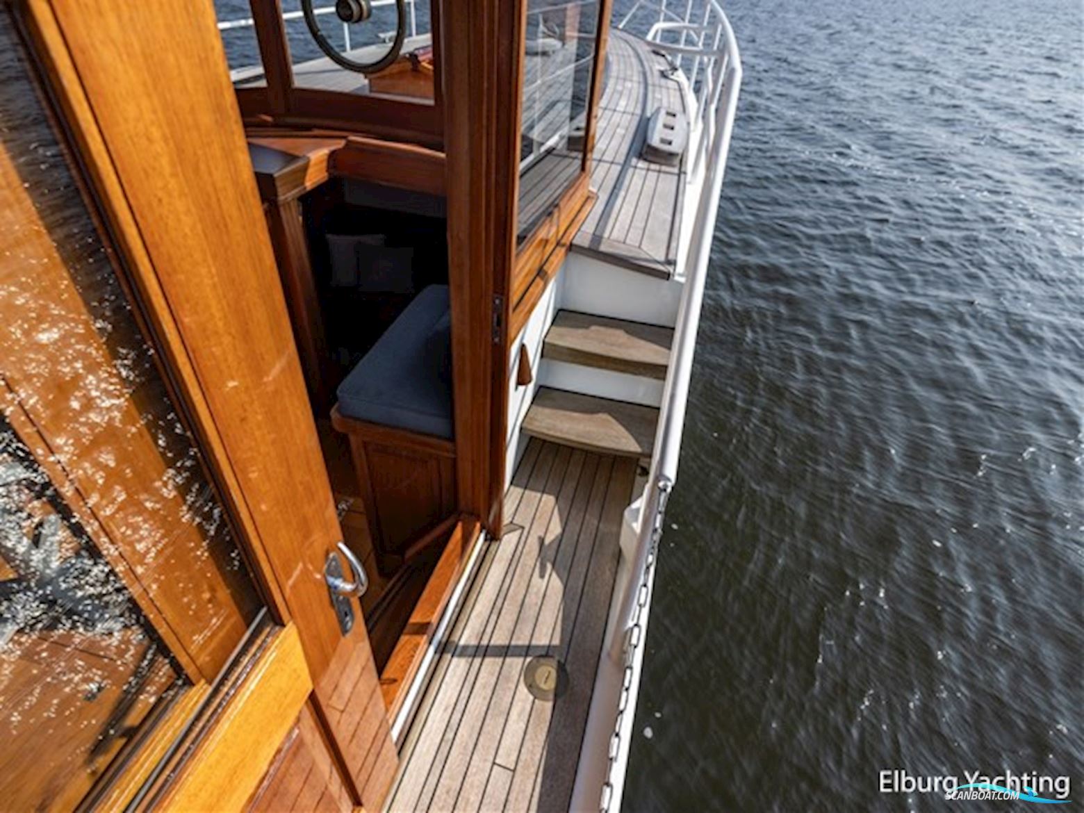 De Vries Lentsch Bromo - Full refit