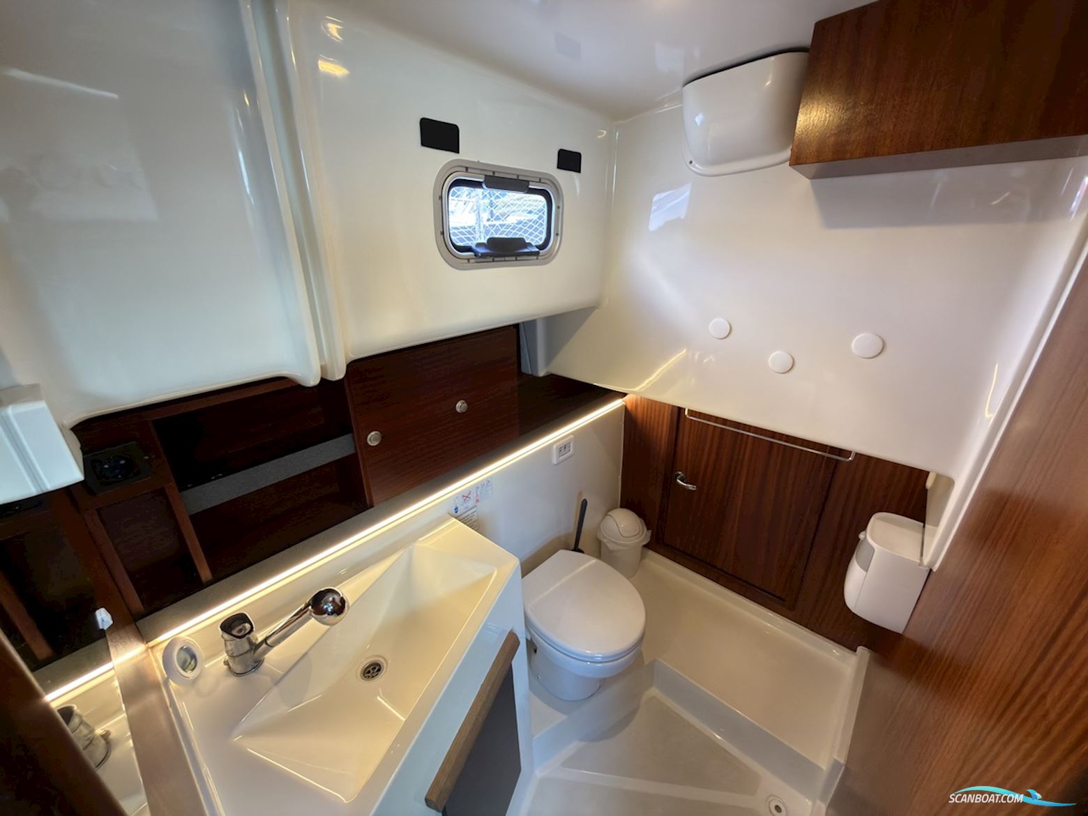 Delphia 1050 Escape Cabrio