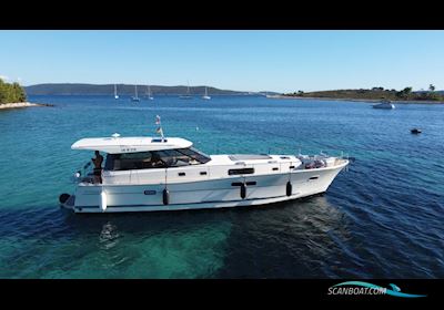 Delphia Escape 1350 Motorbåt 2015, med Nanni motor, Kroatien