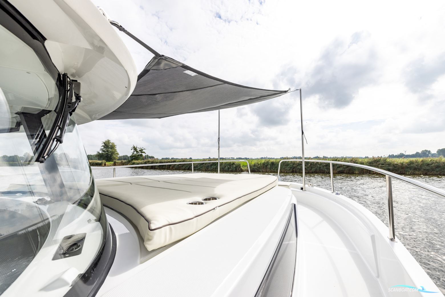 DELPHIA YACHTS 10 Sedan ELEKTRIC