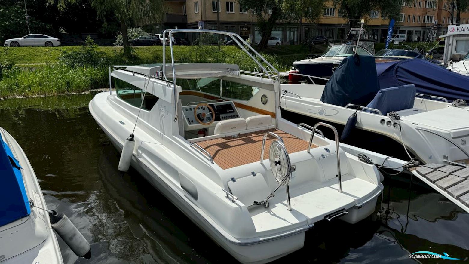 Delta 25 SC Motorbåt 2005, med Volvo Penta motor, Sverige