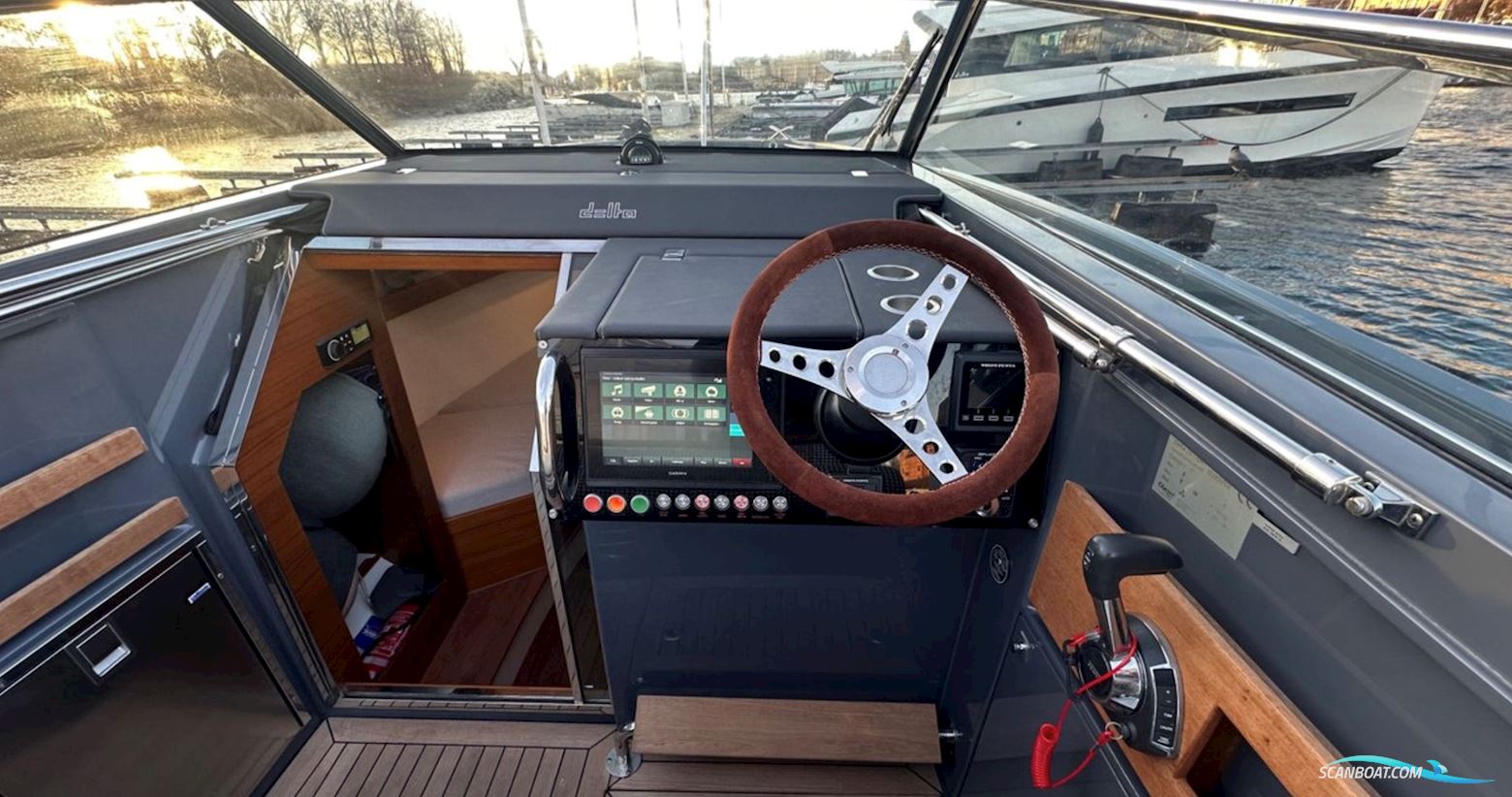 Delta 26 Open