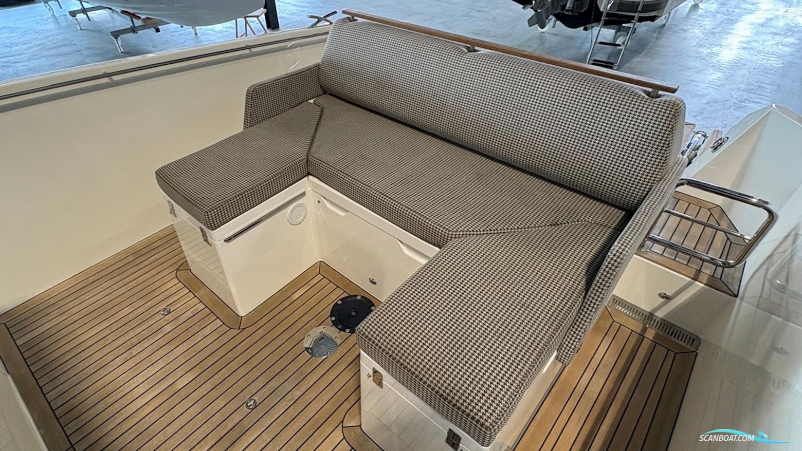 Delta 26 Open