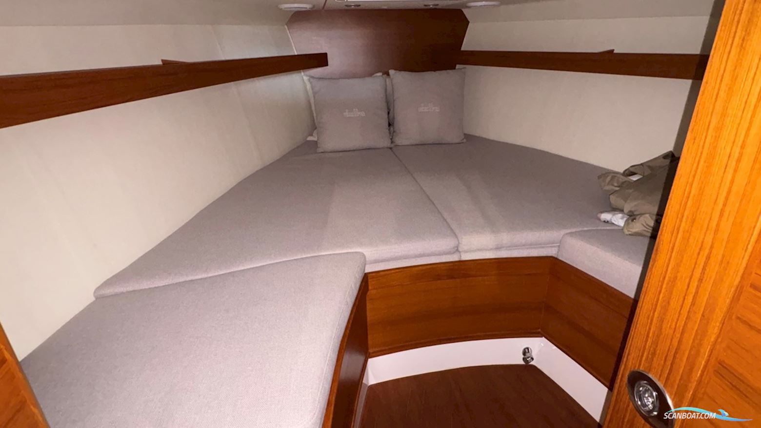 Delta 26 Open