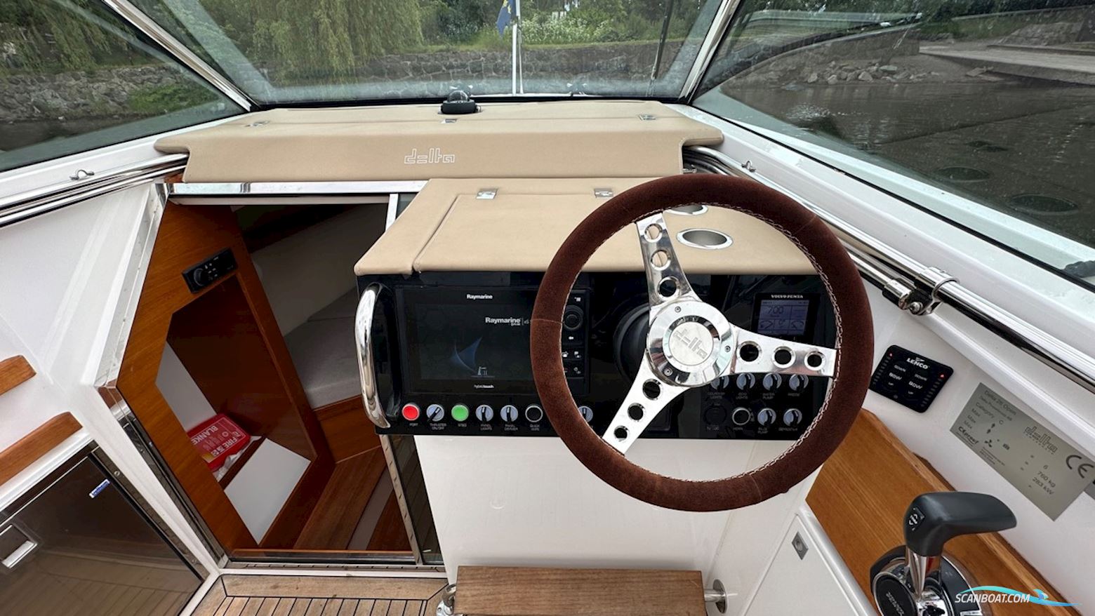 Delta 26 OPEN