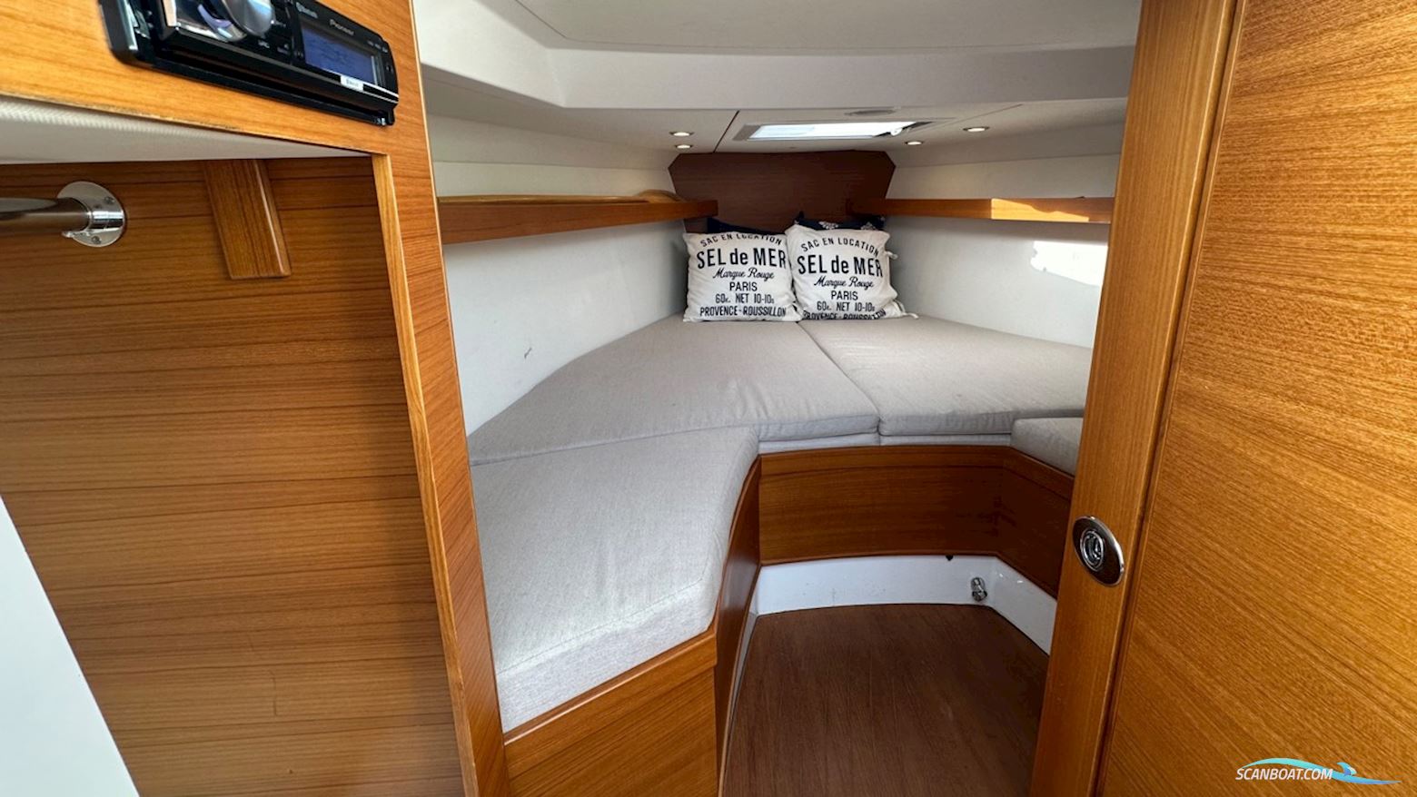 Delta 26 Open