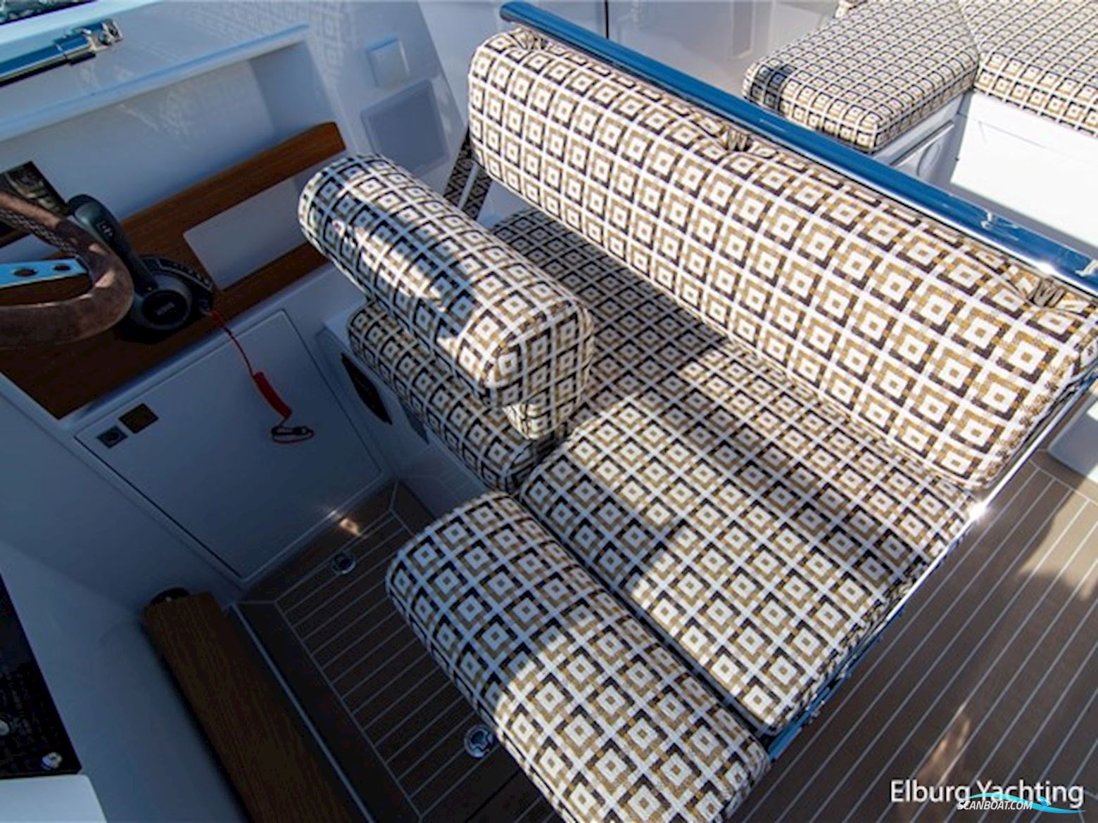Delta 26