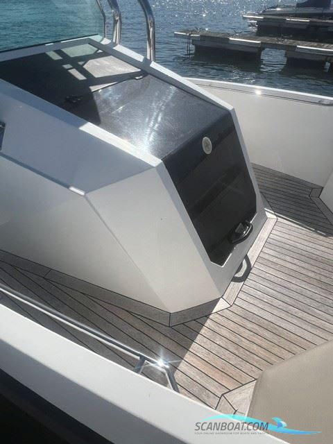 Delta 26 T-Top