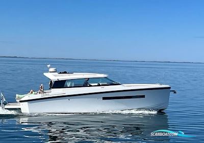 Delta 33 Coupe Motorbåt 2018, med Volvo Penta D6 - 400 motor, Sverige