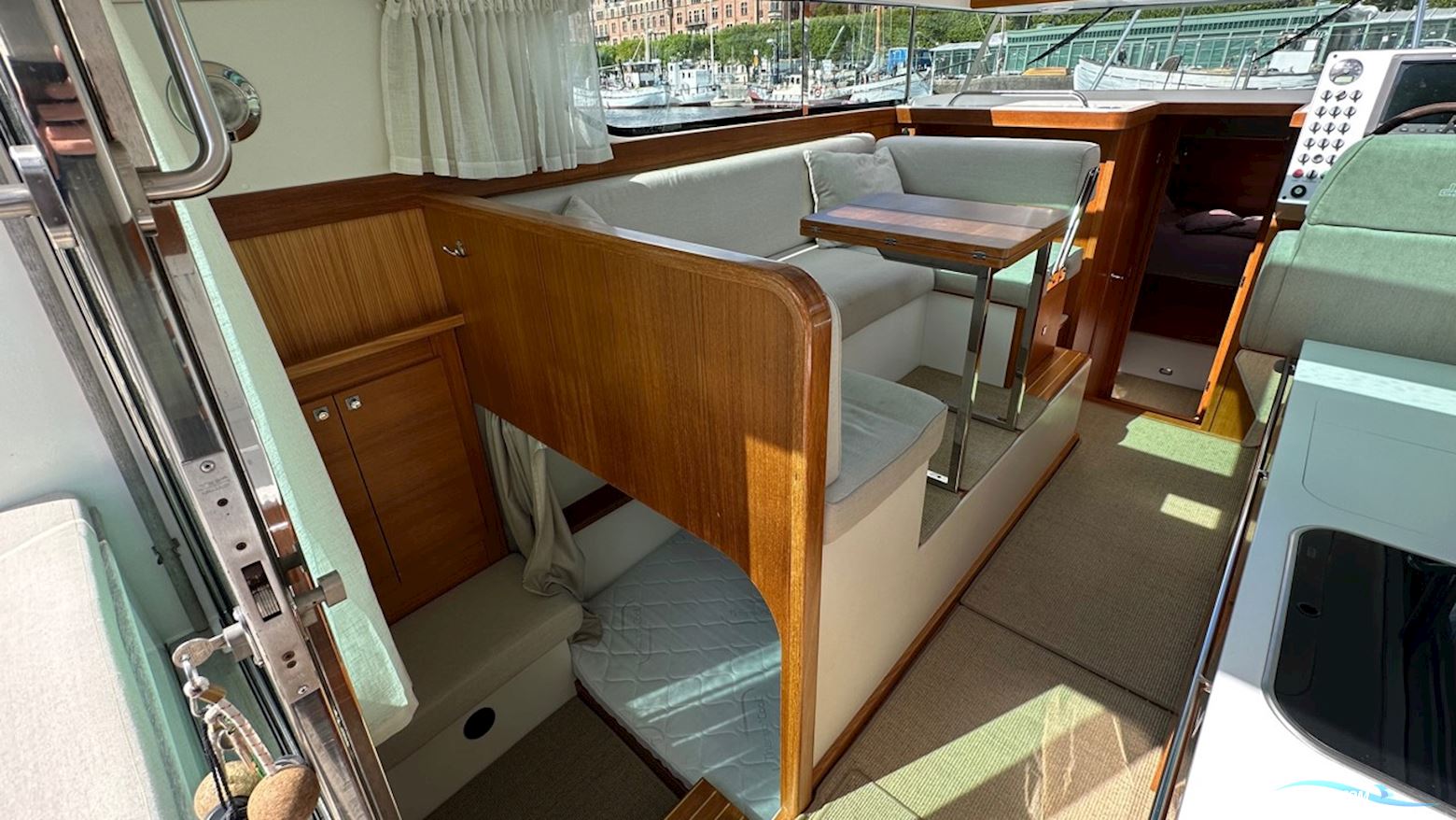 Delta 34 SW