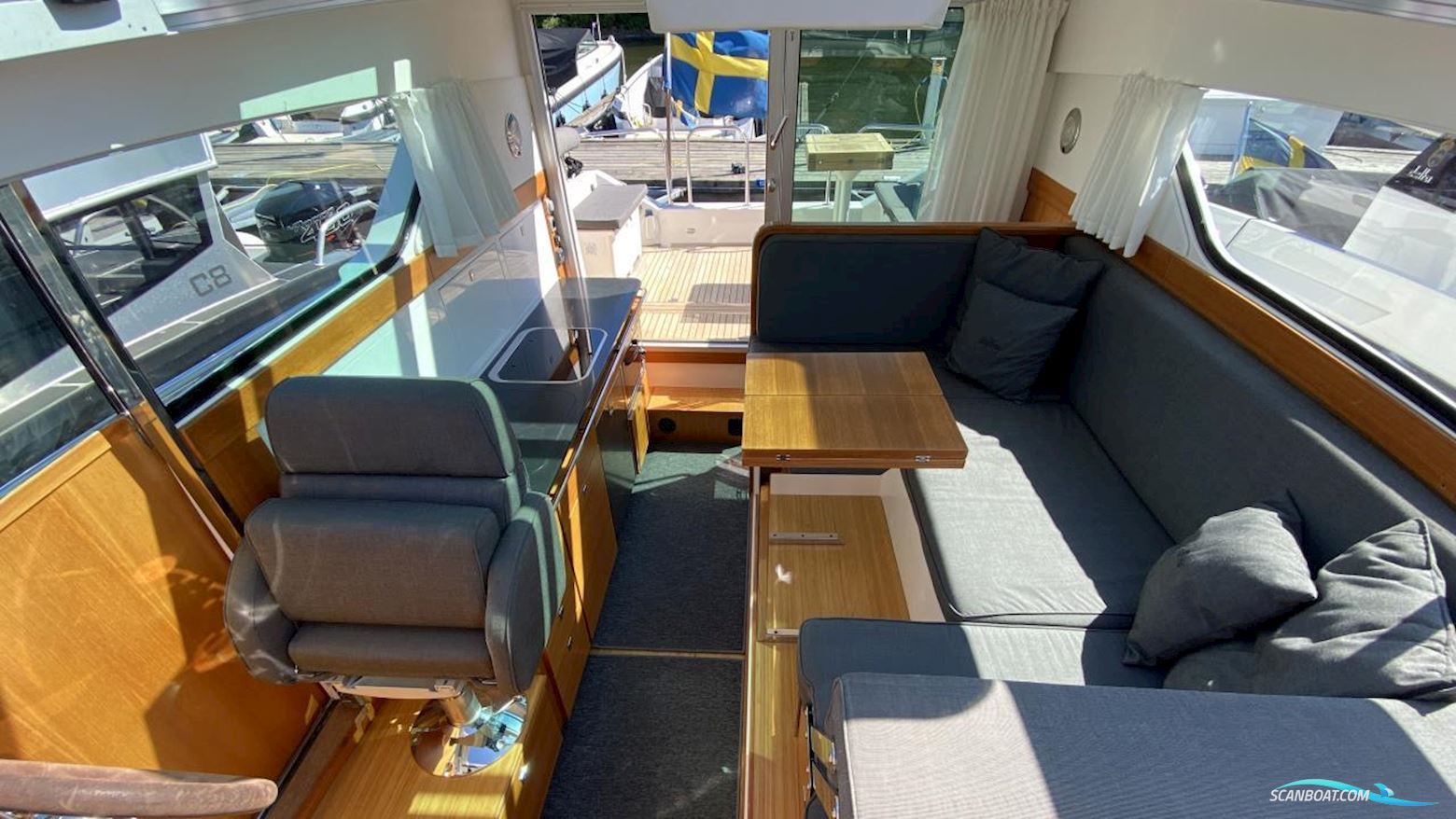 Delta 34 SW