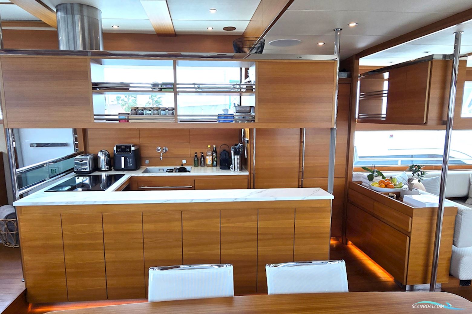 Delta Powerboats 88 Carbon