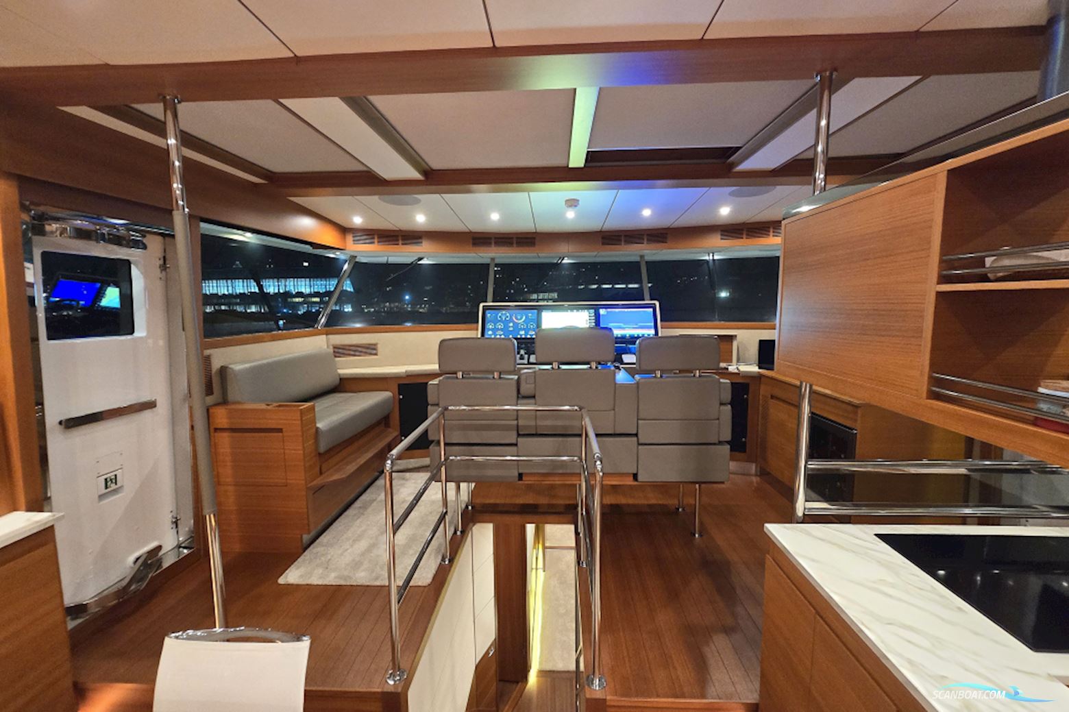 Delta Powerboats 88 Carbon