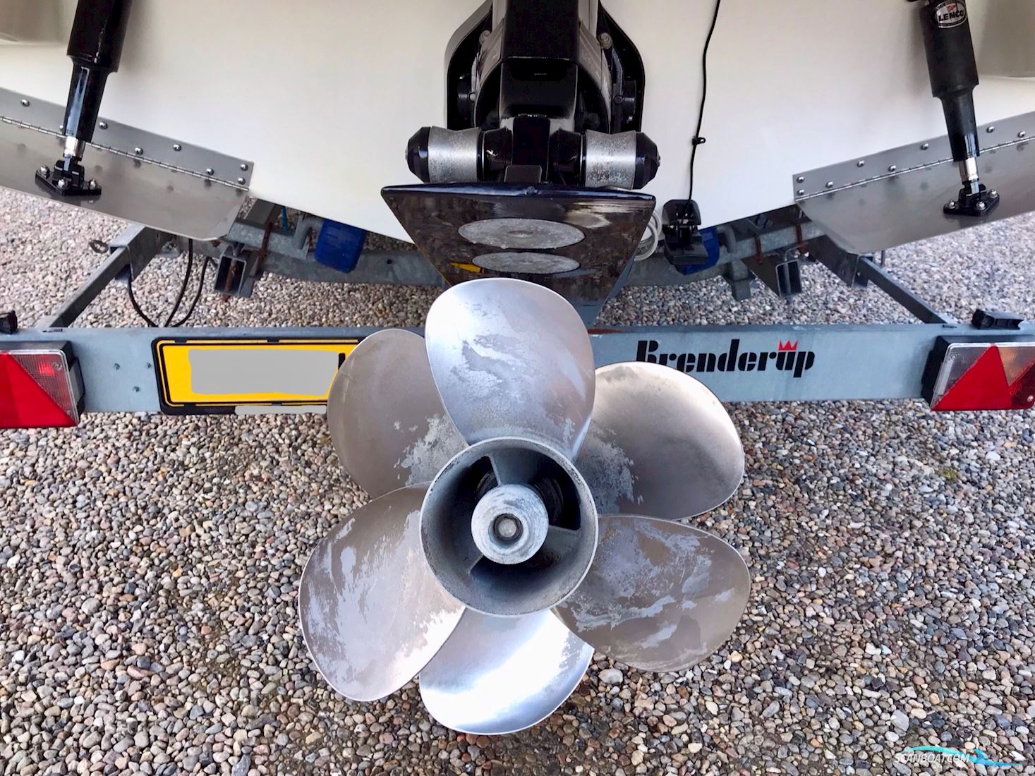 Doral 280 Monticello