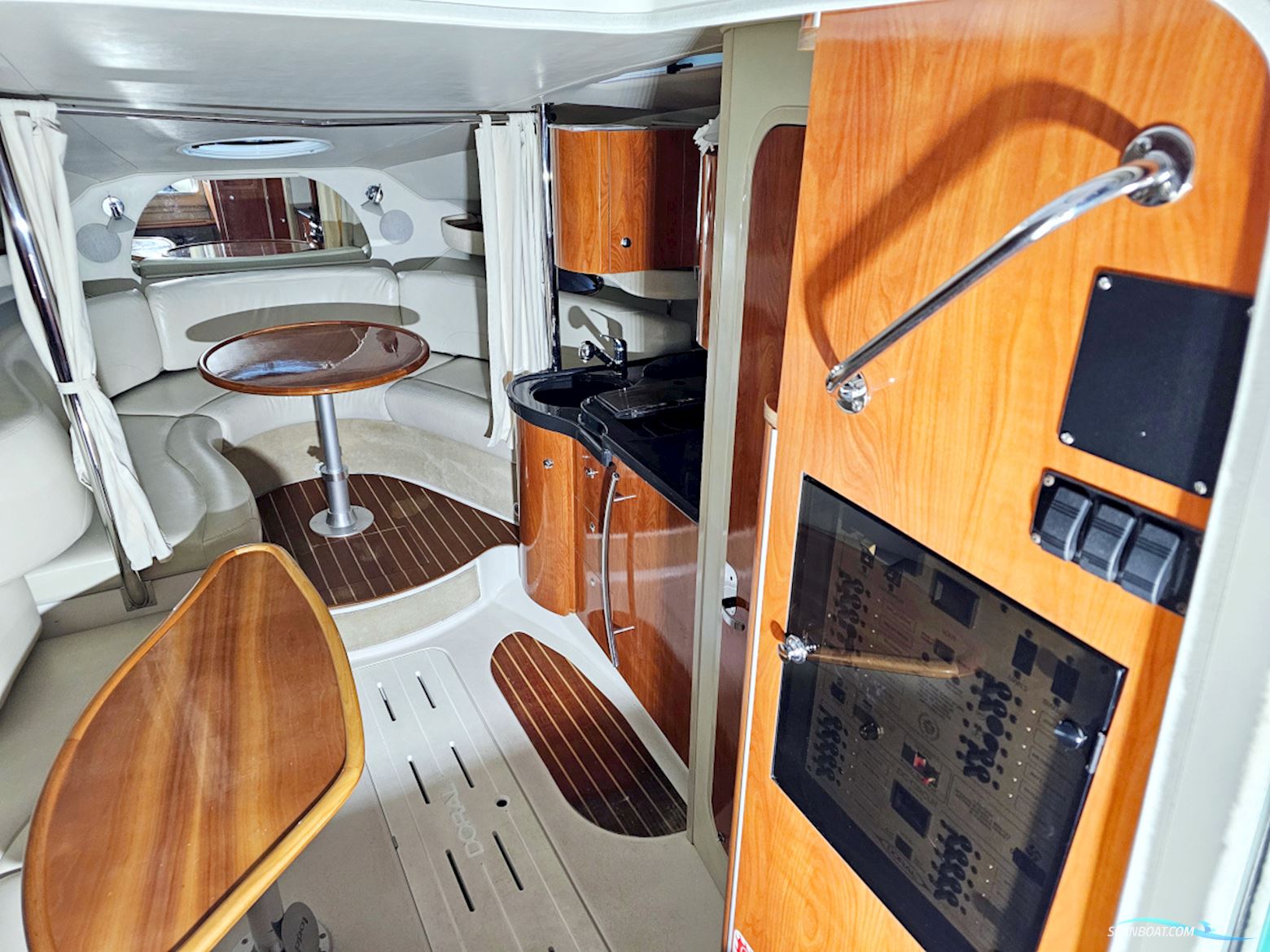 Doral 330 Elegante Volvo Penta D4-260 EVC