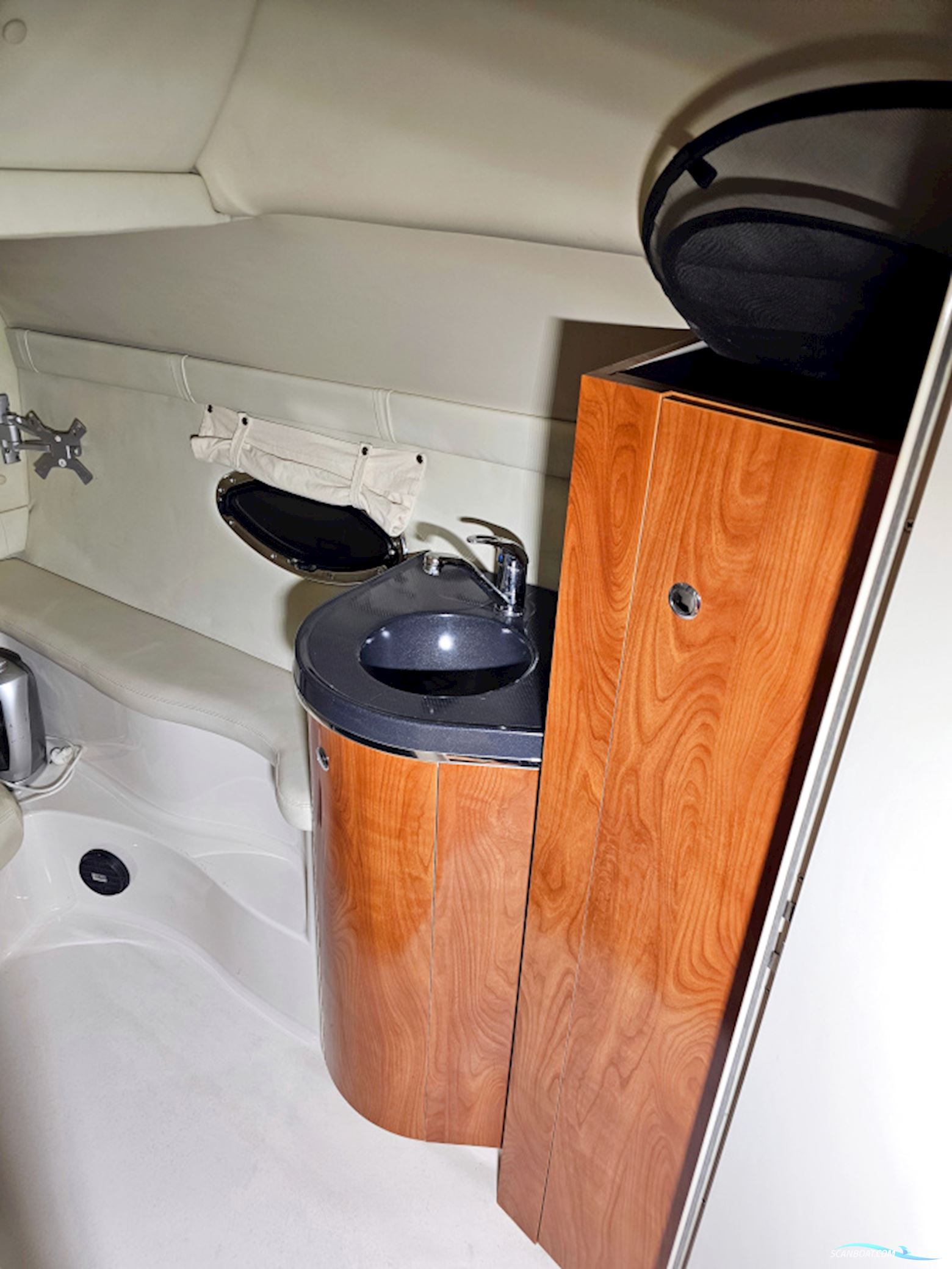 Doral 330 Elegante Volvo Penta D4-260 EVC