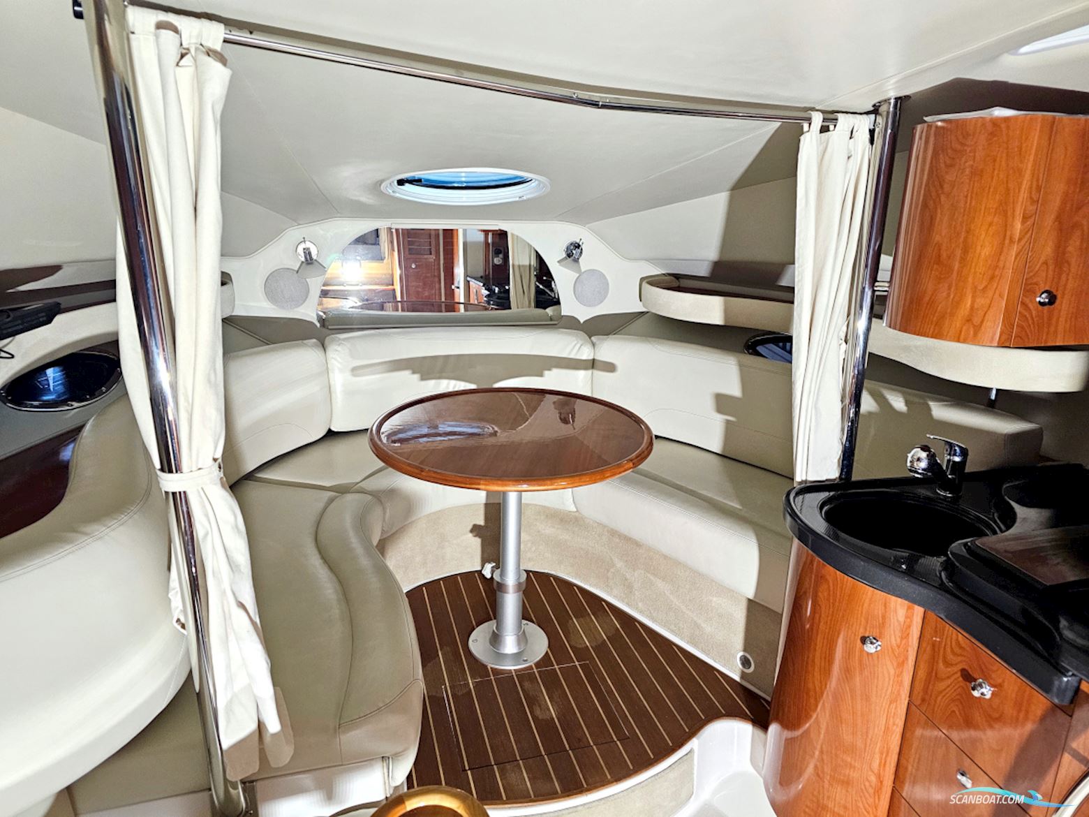 Doral 330 Elegante Volvo Penta D4-260 EVC