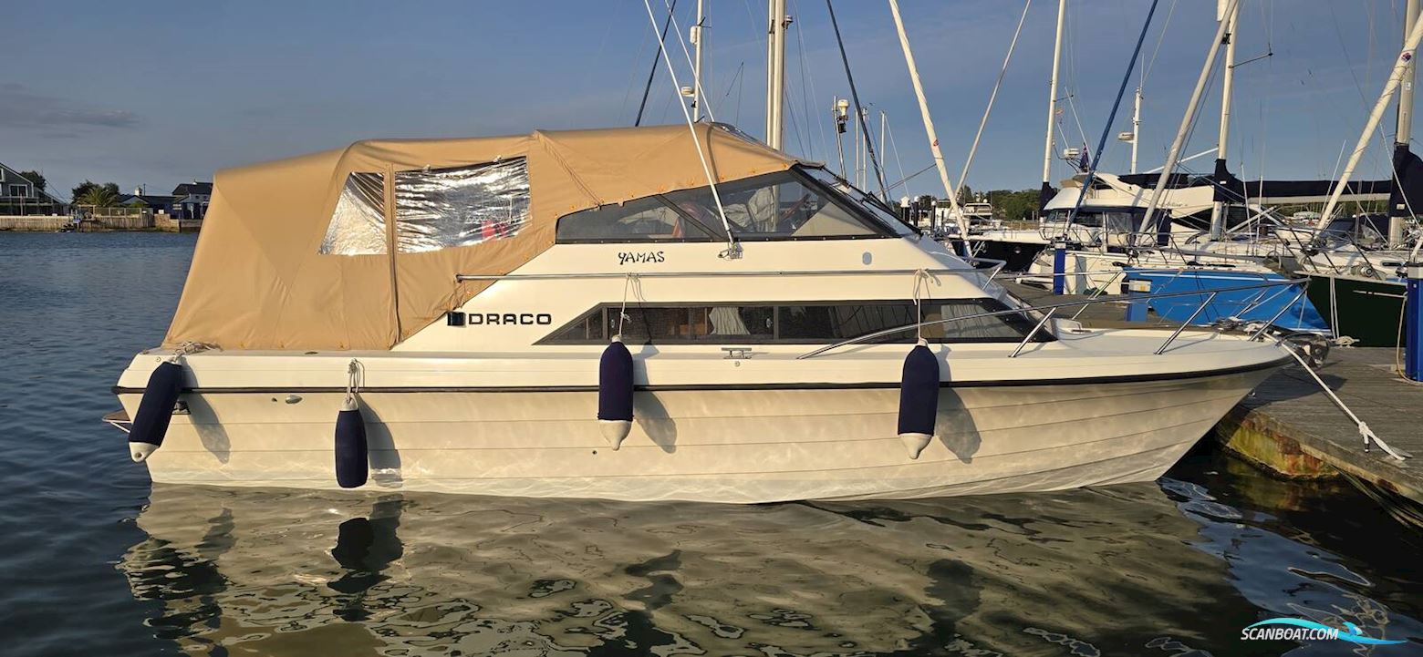 Draco 30 Motorbåt 1982, med Volvo Penta motor, England