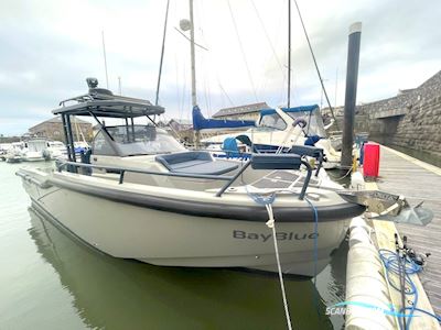 Dromeas D28 WA Motorbåt 2021, med Yamaha V6 4 Stroke motor, England