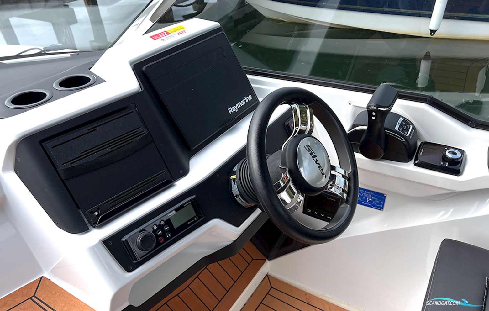 Eker Design AS Silver Raptor DCz