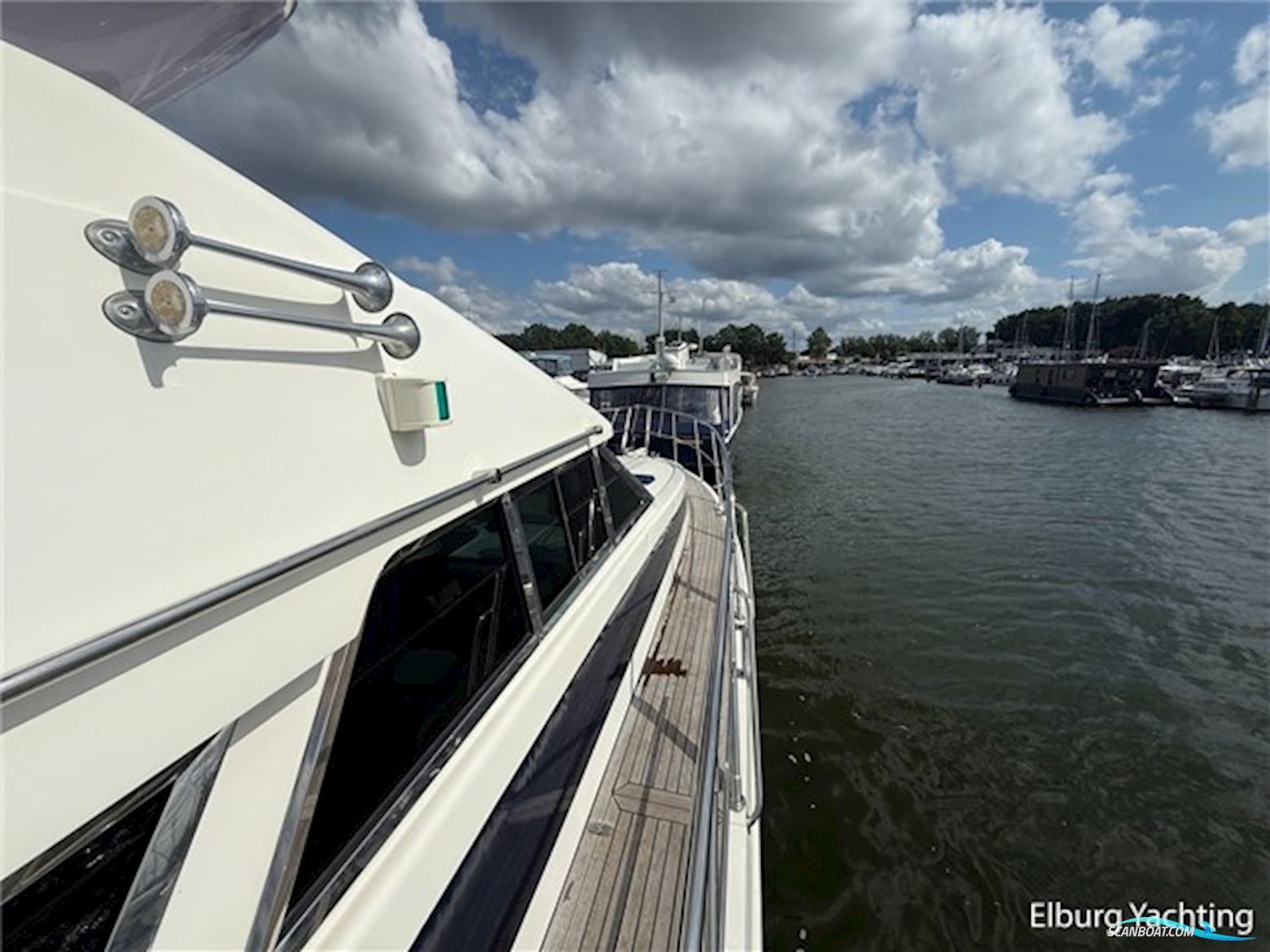 Elegance 53