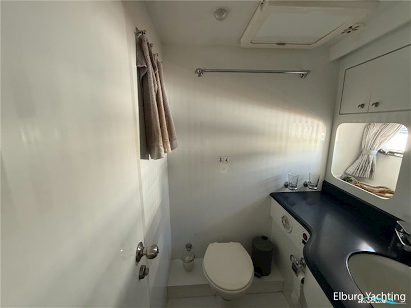 Elegance 53