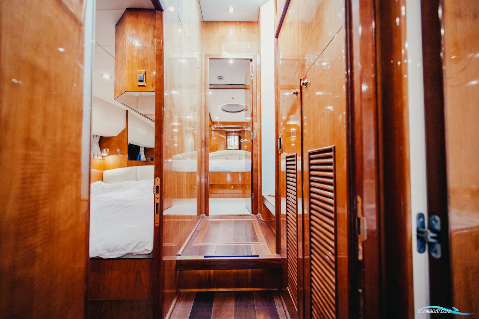 Elegance 64