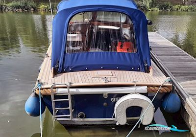 Elegant 800 Vlet Motorbåt 2001, med Yanmar motor, Belgien