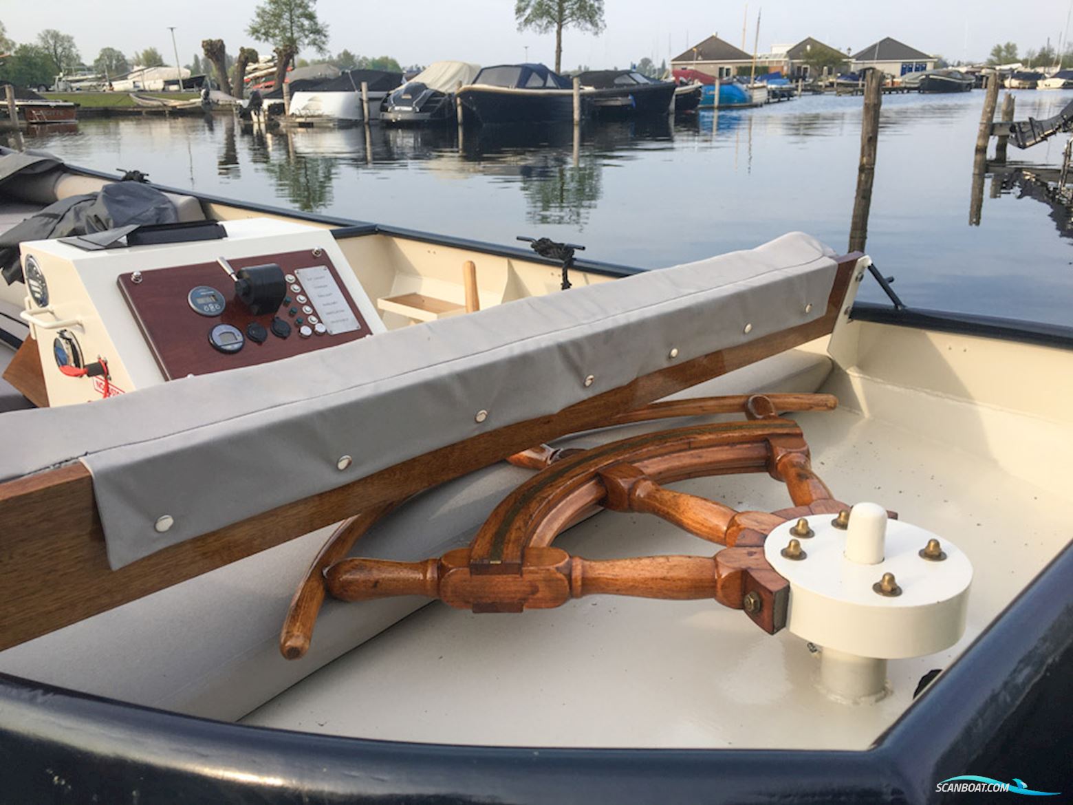 Elektrische Sloep 6.10 (Freya) Elektrische Sloep 6.10 (Freya)