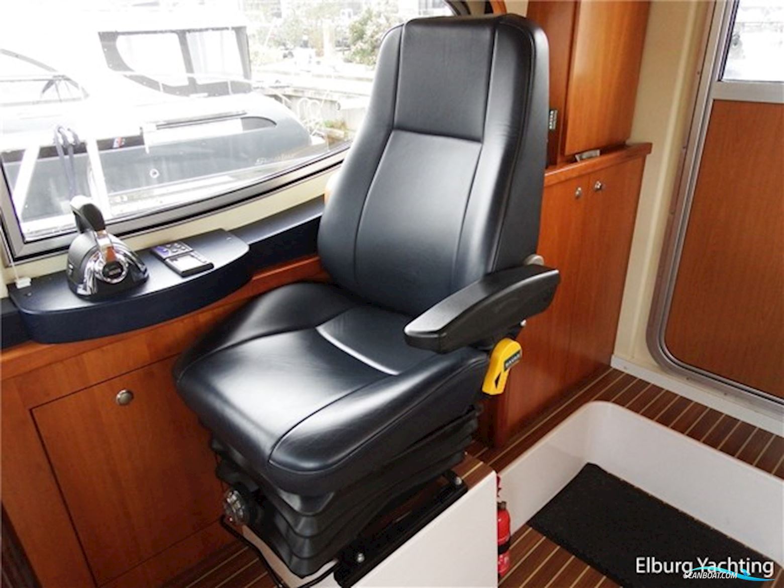 Elling E4 Ultimate - France Proof 