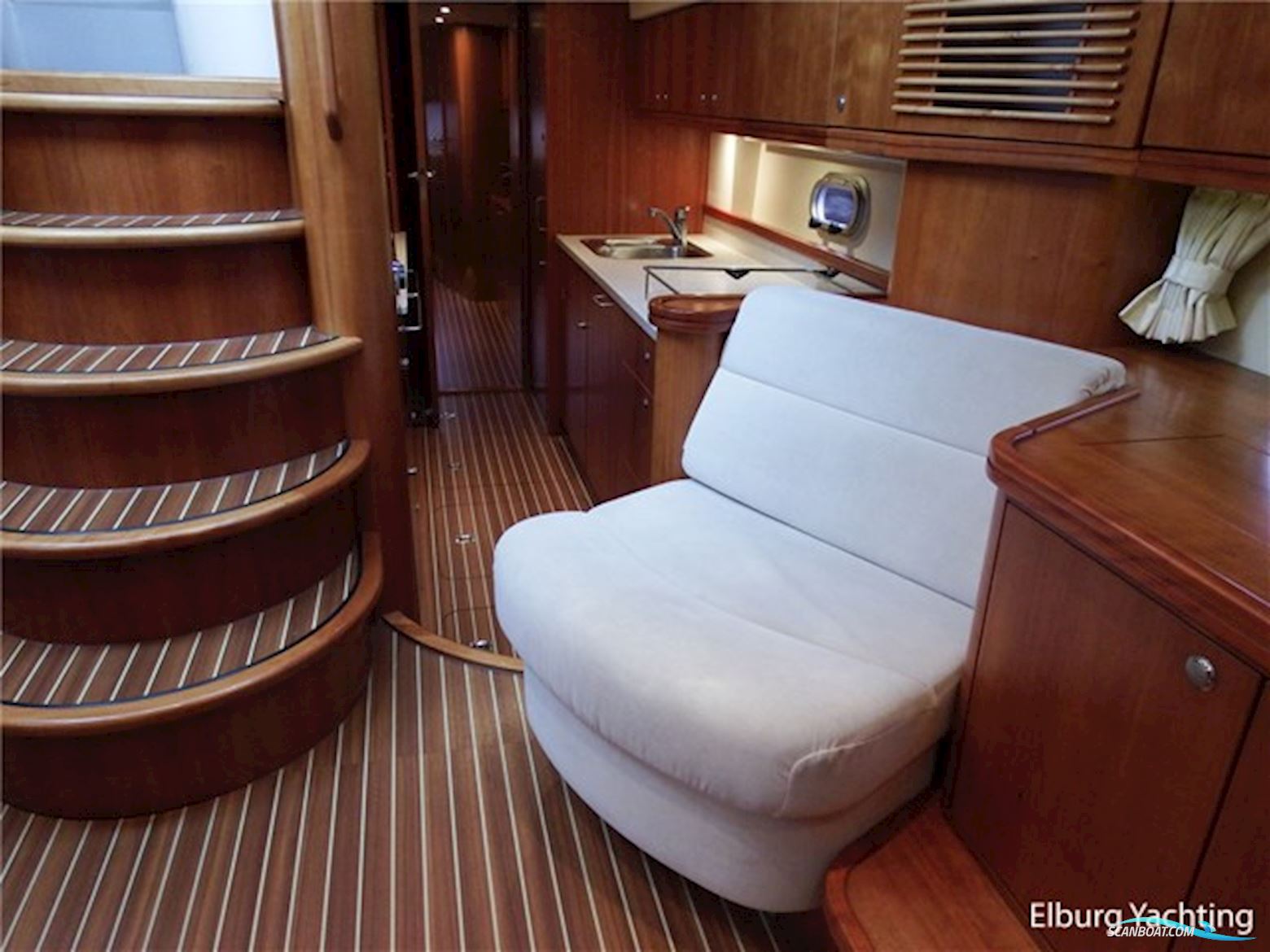 Elling E4 Ultimate - France Proof 