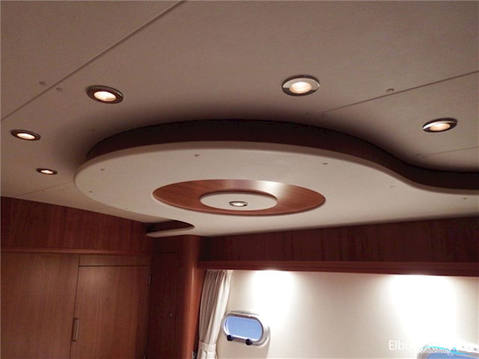 Elling E4 Ultimate - France Proof 