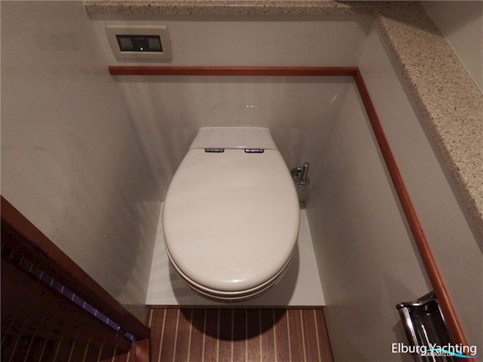 Elling E4 Ultimate - France Proof 