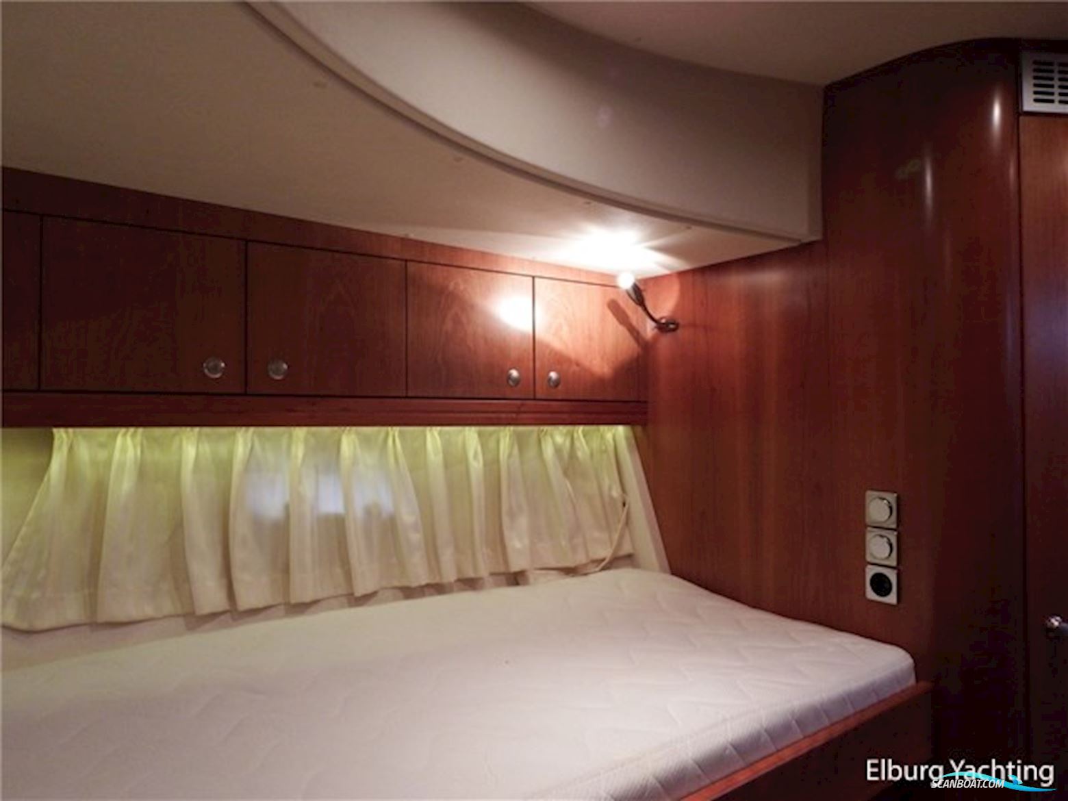 Elling E4 Ultimate - France Proof 