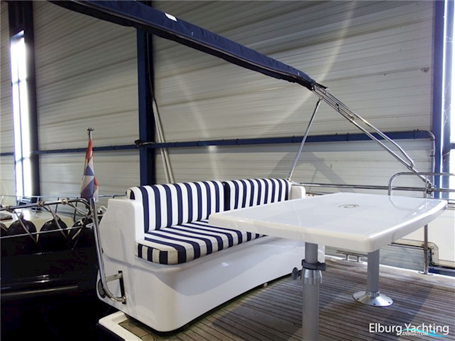 Elling E4 Ultimate - France Proof 