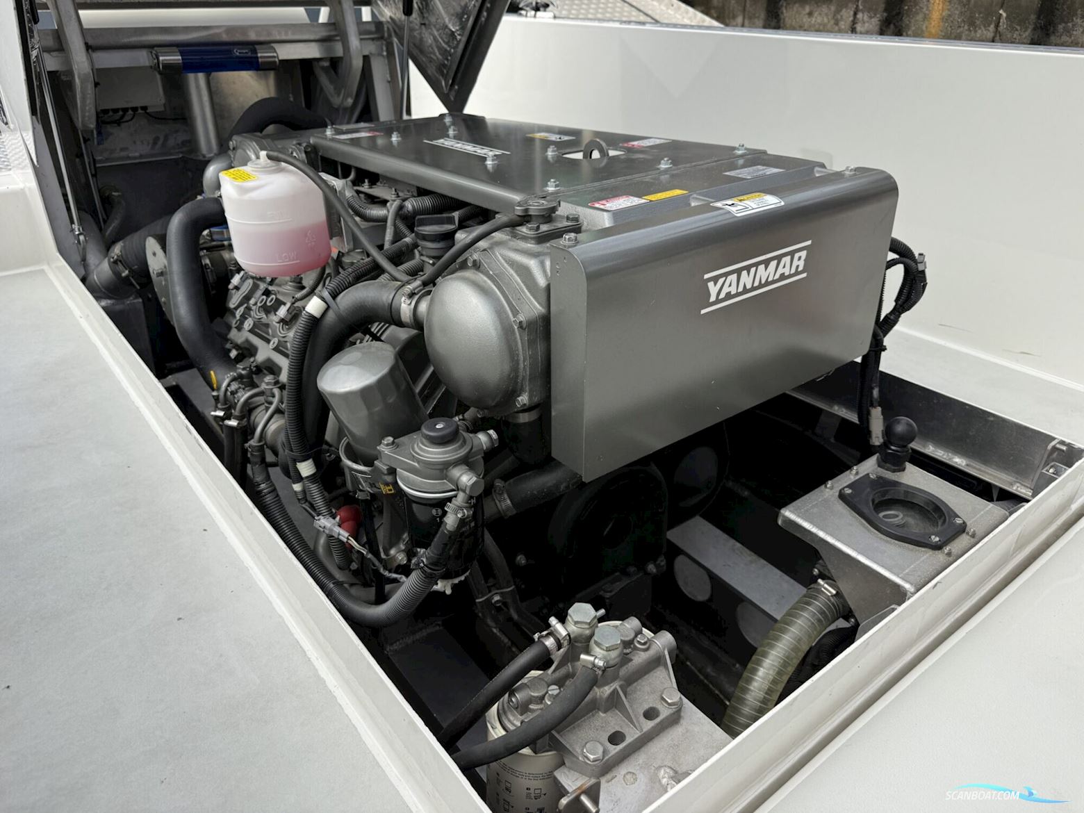 EO Workboats Alunautic 7.10 Yacht Tender