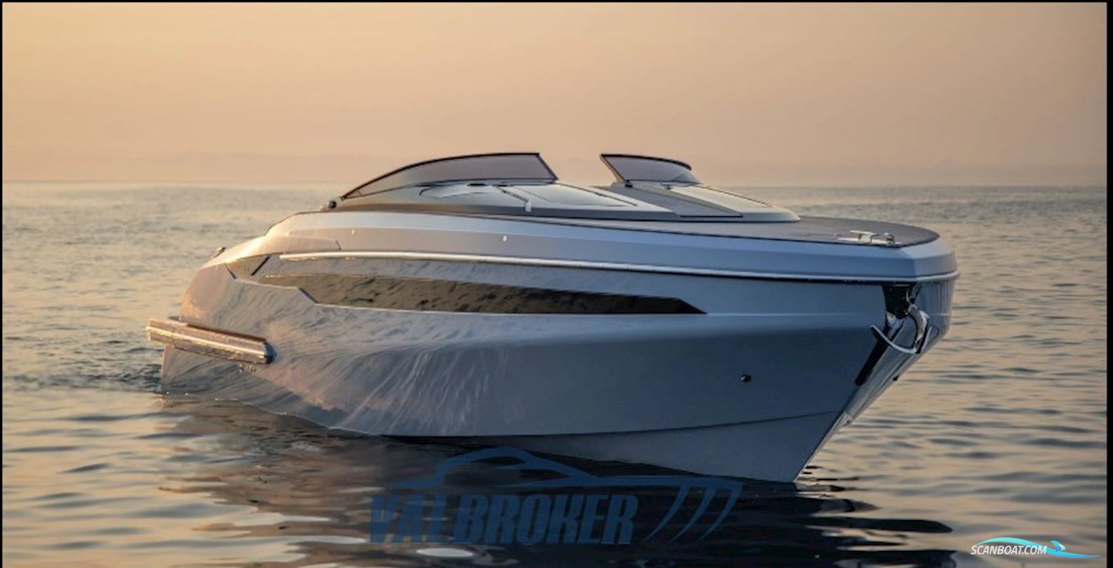 Epica 33 Motorbåt 2026, med Volvo Penta V8 motor, Italien
