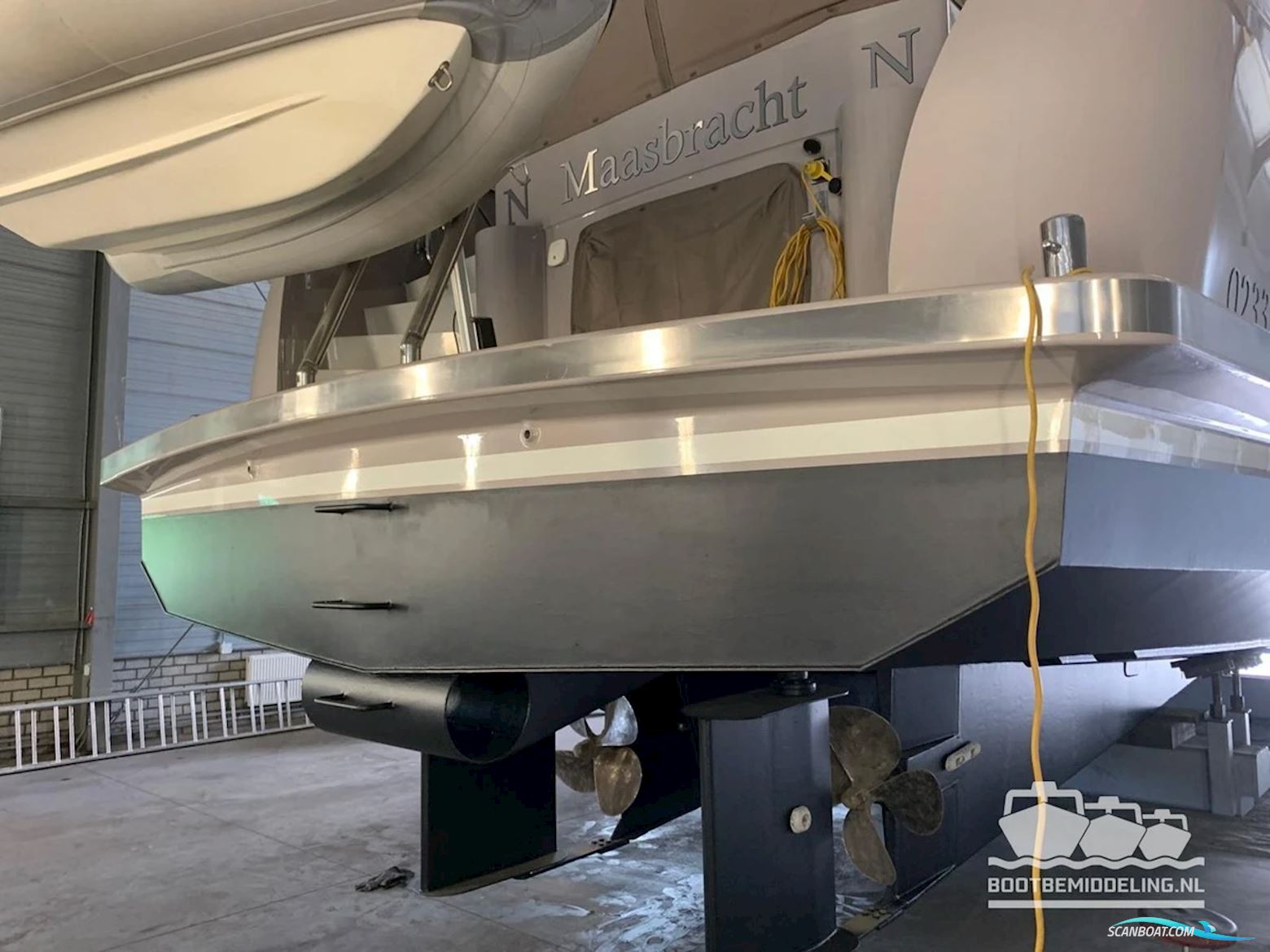 Euroship 1900 Pilothouse