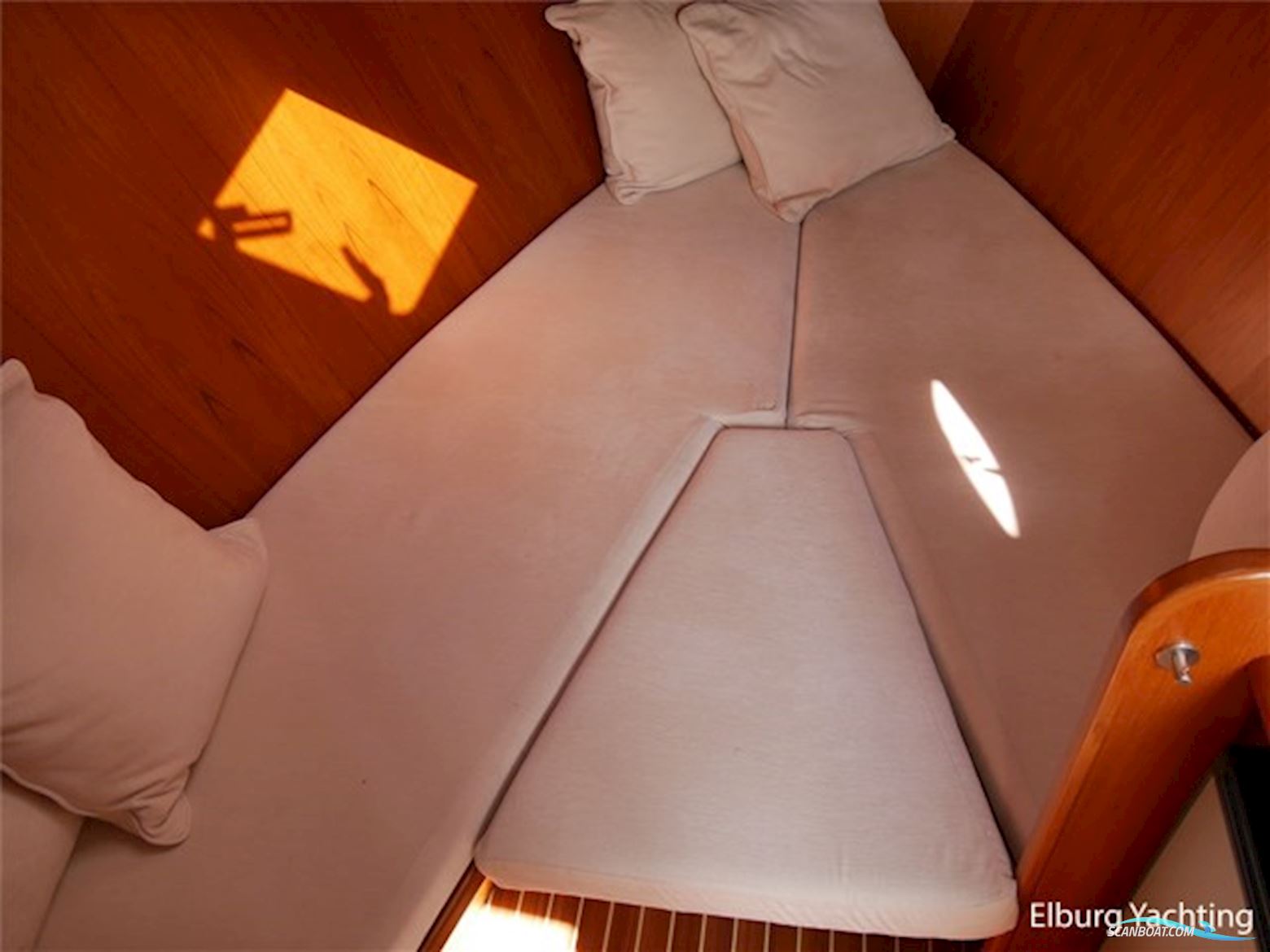 Euroship 33,3ft. Custombuilt Cabinsloep