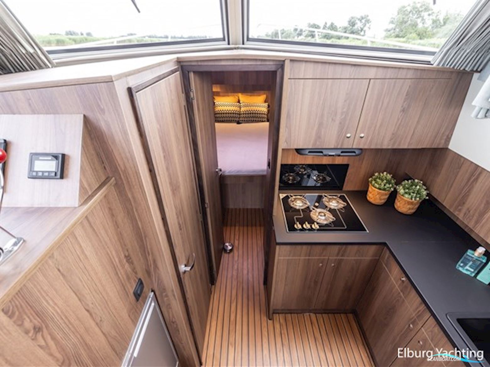 Excellent 1000 - Touring