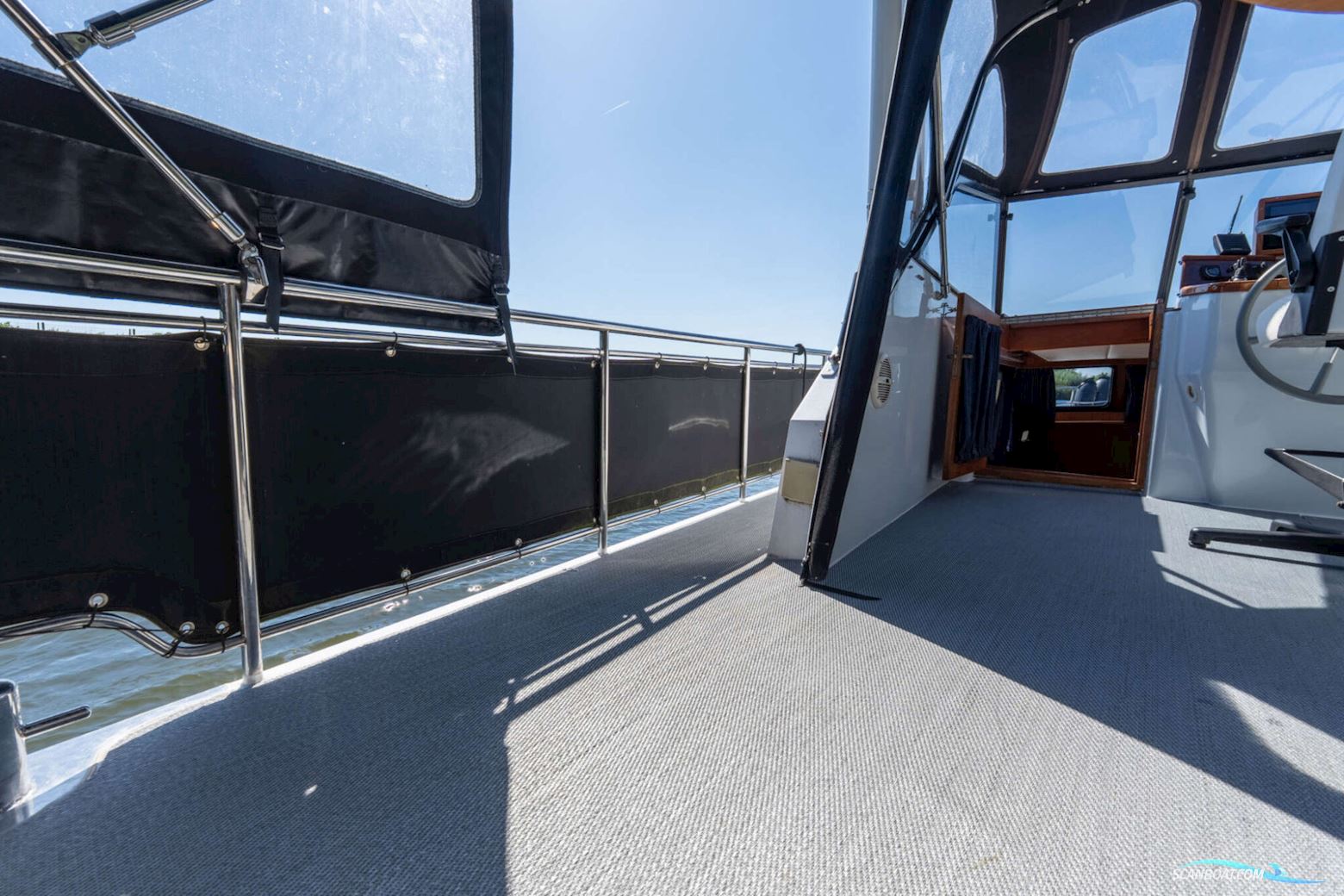 Explorer Classic 14.00 AK Cabrio
