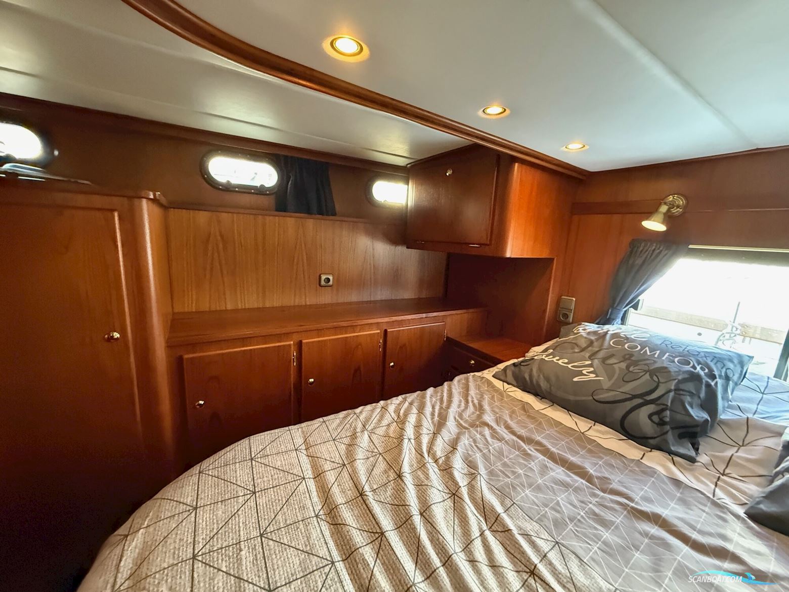 Explorer Classic 44 AK Cabrio