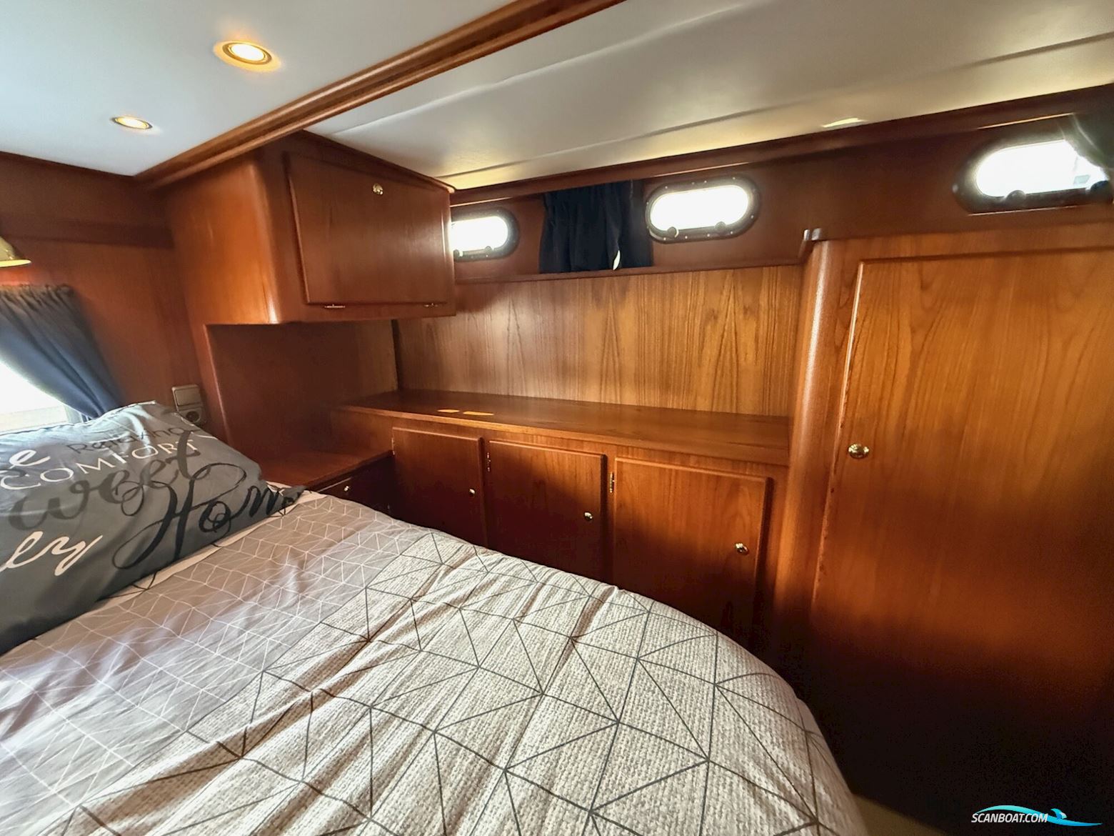 Explorer Classic 44 AK Cabrio