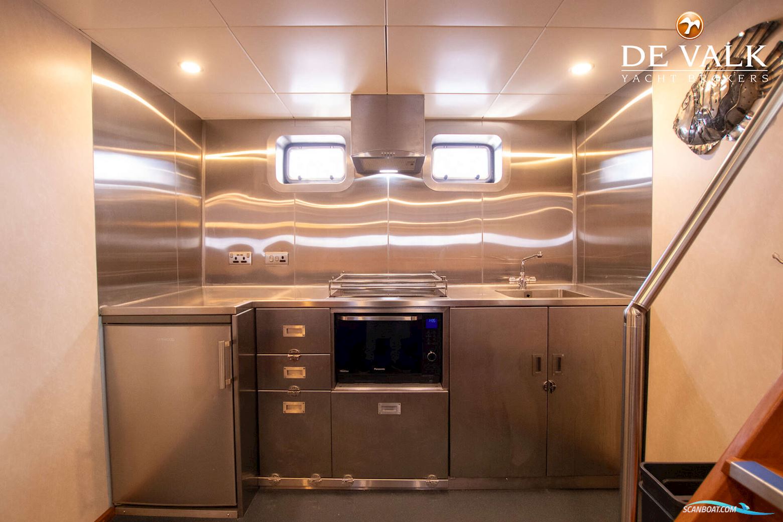 EXPLORER MMS 55 Trawler