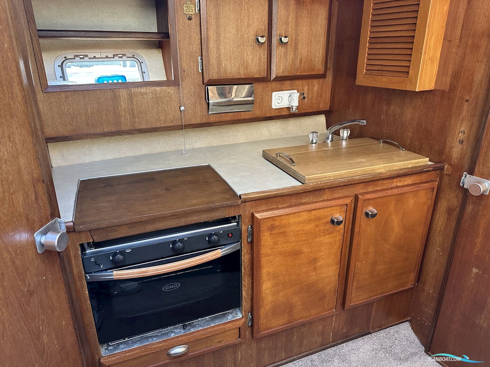 Fairline  31 Corniche